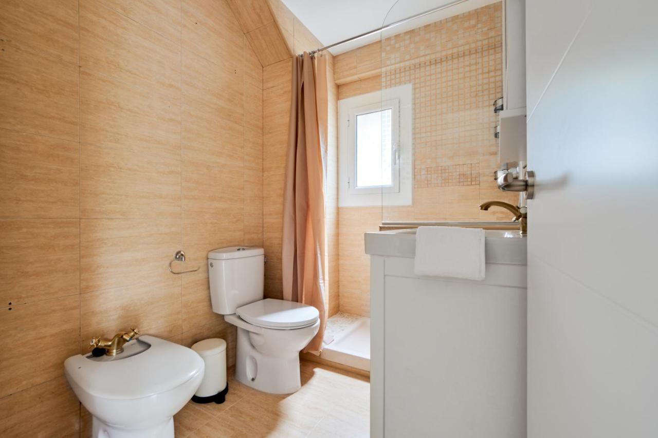 Casa Ola Apartment Салоу Екстериор снимка