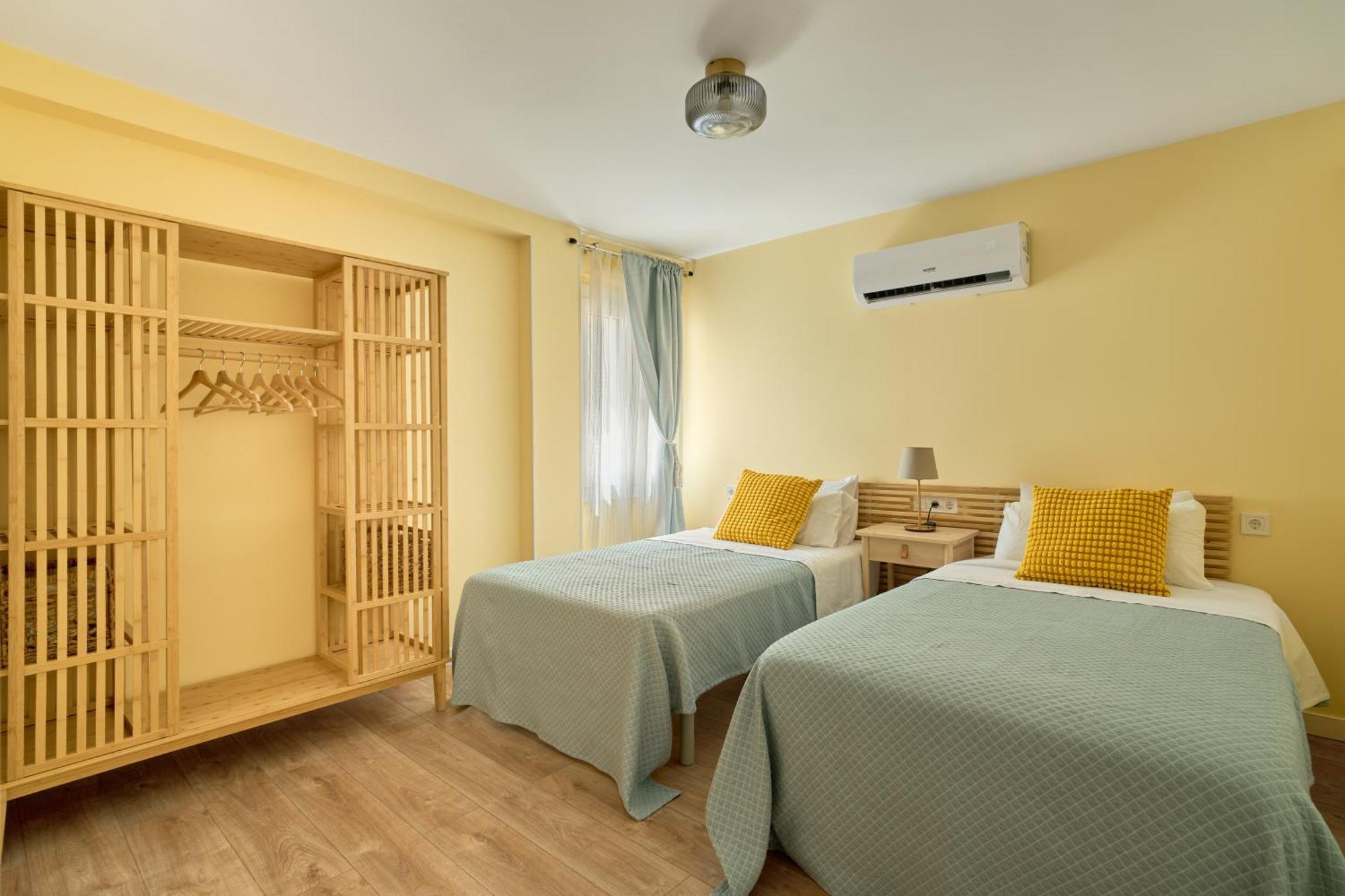 Casa Ola Apartment Салоу Екстериор снимка
