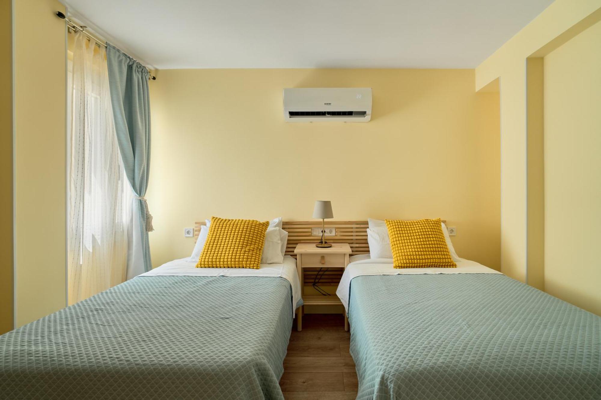 Casa Ola Apartment Салоу Екстериор снимка