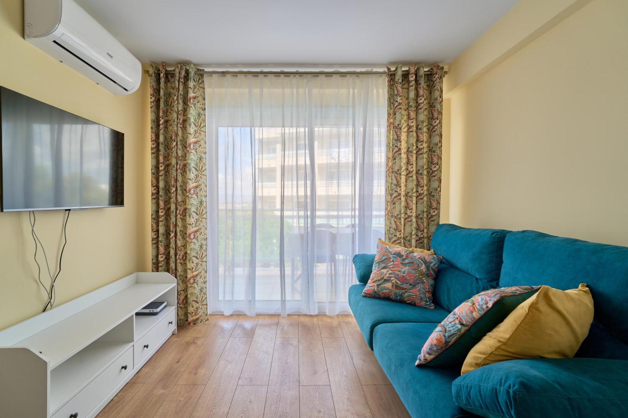 Casa Ola Apartment Салоу Екстериор снимка